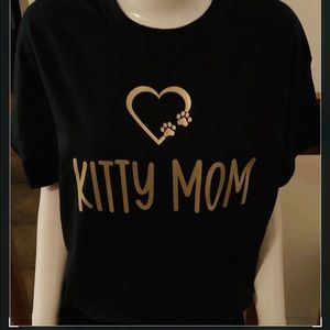 Women Size 2X Graphic Tee